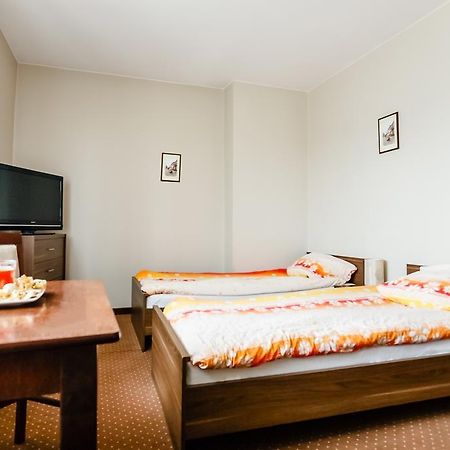 Sleep In Lomza Apartment Room photo